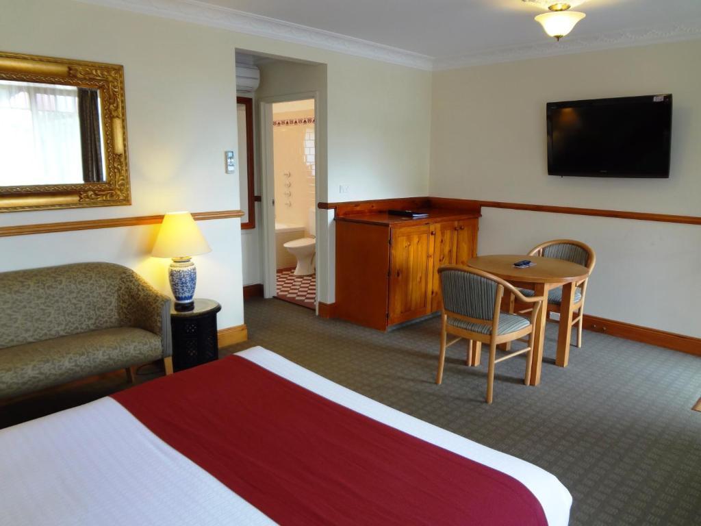 Three Explorers Motel Katoomba Room photo